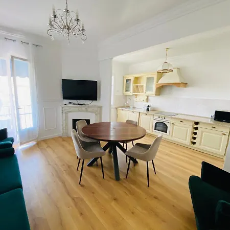Appartement Le Nid Blanc Centre
