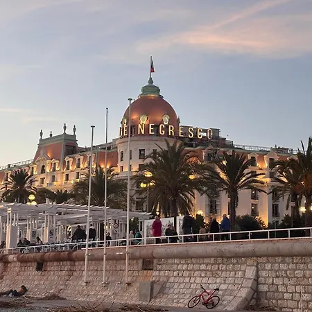 Le Nid Blanc Centre Nicea